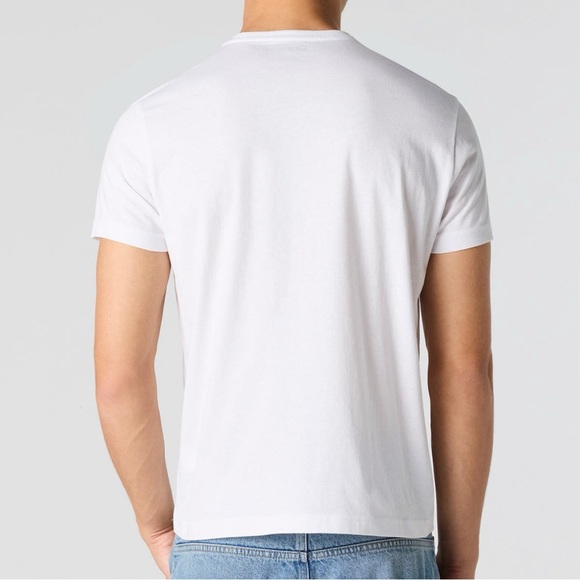 NWT Stay Weird Graphic T-Shirt – Slim Fit Short Sleeve Crewneck – White - Picture 5 of 7